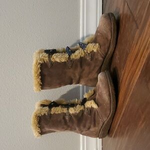 Earth Spirit suede boots.